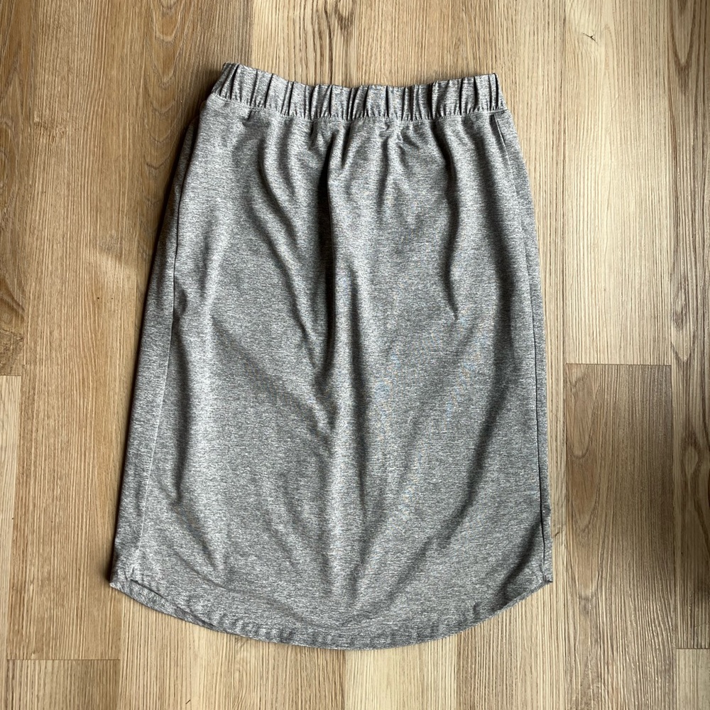 The Main Street Exchange grey “Alexa” skort